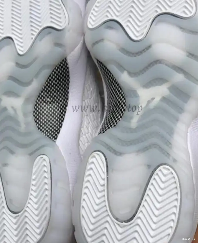 Authentic Air Low“Frost Jordan 11 White” 0605
